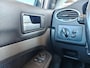 Ford Focus 1.8-16V Ambiente Flexifuel, Trekhaak, Airco, Cruise, Navi, NAP