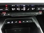 Audi A3 Sportback 45 TFSi 245 Pk e Automaat S-Line Competition | Full LED | Trekhaak | Zwart Optiek | Privacy Glas | Adaptive Cruise | Stoelverwarming | Parkeersensoren | Carplay | 17.648 Km!!
