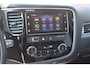 Mitsubishi Outlander 2.0 Connect Pro | Cruise-control | DAB+ | Camera 360 | Stoelverwarming | NL auto!! |