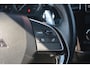 Mitsubishi Outlander 2.0 Connect Pro | Cruise-control | DAB+ | Camera 360 | Stoelverwarming | NL auto!! |