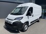 Fiat Ducato 3.0T GB L2H2 2.2 MultiJet S&S Zijschuifdeur rechts - Cruise control -  tussenschot volledig - Achteruitrijcamera - Parkeersensoren achter - bluetooth - Radio - Navigatie - Airco - Lane Assist