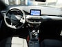 Ford Focus 125PK Hybrid ST Line Style | winter pack | Rode remklauwen | grote spoiler | Camera |