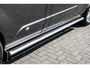 Ford Transit Custom L2H1 2.2Tdci 125Pk | Anniversary Edition | Stoel-Bank | Achteruitrijcamera | Trekhaak | Side Bars | 18'' | Magnetic Grey