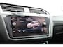 Volkswagen Tiguan 1.4 TSI 245pk DSG eHybrid R-Line | SoH 97% | Panoramadak | Trekhaak | Navigatie