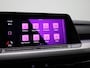 Volkswagen Golf 1.5 TSI Life | 130 PK | Sportstoelen | Apple Carplay / Android Auto | Climate Control | Stoel + Stuurverwarming | Led-Koplampen | Digital Cockpit | Parkeersensoren | Navigatie |