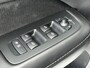 Volvo V60 2.0 D4 Momentum Pro Automaat | Rijklaar incl 12 mnd Bovag | Keyless Trekhaak Navigatie Adaptieve cruise