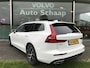 Volvo V60 2.0 D4 Momentum Pro Automaat | Rijklaar incl 12 mnd Bovag | Keyless Trekhaak Navigatie Adaptieve cruise