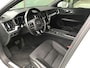 Volvo V60 2.0 D4 Momentum Pro Automaat | Rijklaar incl 12 mnd Bovag | Keyless Trekhaak Navigatie Adaptieve cruise