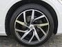 Volvo V60 2.0 D4 Momentum Pro Automaat | Rijklaar incl 12 mnd Bovag | Keyless Trekhaak Navigatie Adaptieve cruise