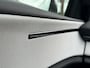 Polestar 4 Long Range Single motor 100 kWh / Pano. dak / Elek. verstelbare voor+achterstoelen / Voor+achterstoelen verwarmd / Harman Kardon / 360 camera /