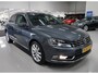 Volkswagen Passat 1.4 TSI Highline Executive Edition BMT Automaat Navigatie Leer/Alcantara 2e Eigenaar Boekjes aanwezig Nette auto Sportvelgen NAP DSG Stoelverwarming