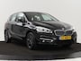 BMW 2-Serie Active Tourer 225xe iPerformance High Executive | Adaptive cruise | Luxury Line | Head-Up | Leder | Stoelverwarming | Full LED | Keyless | Trekhaak | Sportstoelen | Navigatie | Climate control