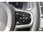 Volvo XC90 T8 AUT8 455PK Recharge AWD Ultimate Dark, Luchtvering, Adaptieve Cruise Control met Pilot Assist, Premium audio by Bowers&Wilkins, Geventileerde voorstoelen met massagefunctie, Elektrisch bedienbaar panoramisch schuif-/kanteldak, 360 Parkeercamera, Park Assist voor + achter, Elektrische voorstoelen met geheugen, Verwarmbare voorstoelen + stuurwiel, Verwarmbare achterbank, 4-Zone Climate Control, Blind Spot Information System, Keyless Entry, Apple CarPlay, 22'' Lichtmetalen wielen