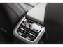 Volvo XC90 T8 AUT8 455PK Recharge AWD Ultimate Dark, Luchtvering, Adaptieve Cruise Control met Pilot Assist, Premium audio by Bowers&Wilkins, Geventileerde voorstoelen met massagefunctie, Elektrisch bedienbaar panoramisch schuif-/kanteldak, 360 Parkeercamera, Park Assist voor + achter, Elektrische voorstoelen met geheugen, Verwarmbare voorstoelen + stuurwiel, Verwarmbare achterbank, 4-Zone Climate Control, Blind Spot Information System, Keyless Entry, Apple CarPlay, 22'' Lichtmetalen wielen
