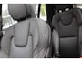 Volvo XC90 T8 AUT8 455PK Recharge AWD Ultimate Dark, Luchtvering, Adaptieve Cruise Control met Pilot Assist, Premium audio by Bowers&Wilkins, Geventileerde voorstoelen met massagefunctie, Elektrisch bedienbaar panoramisch schuif-/kanteldak, 360 Parkeercamera, Park Assist voor + achter, Elektrische voorstoelen met geheugen, Verwarmbare voorstoelen + stuurwiel, Verwarmbare achterbank, 4-Zone Climate Control, Blind Spot Information System, Keyless Entry, Apple CarPlay, 22'' Lichtmetalen wielen