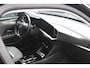 Opel Mokka-e Business Elegance 50-kWh 7.4kw bl. | incl. 12 maanden garantie | DAB+ | Camera | Cruise | 17" velgen | LED | Parkeersensoren v+a | Navigatie | Grootlicht assistent | Dodehoek detectie | Keyless entry + start | Apple carplay | Climate control | Isofix |
