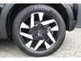 Opel Mokka-e Business Elegance 50-kWh 7.4kw bl. | incl. 12 maanden garantie | DAB+ | Camera | Cruise | 17" velgen | LED | Parkeersensoren v+a | Navigatie | Grootlicht assistent | Dodehoek detectie | Keyless entry + start | Apple carplay | Climate control | Isofix |