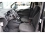 Ford Transit Courier 1.5 TDCI Limited 100pk - Navi - Camera - Betimmering - Stoelverwarming - Rijklaar