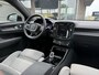Volvo C40 Single Motor Core 69 kWh Automaat, Panoramadak, Stoel- en stuurverwarming, Warmtepomp, Woolblend bekleding, Extra getinte ramen vanaf B-stijl, All-season banden