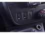 Renault Master 2.3 dCi 163 pk Bakwagen met Laadklep Export Airco, LxBxH 420x208x210 cm