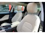 Jaguar F-Pace 2.0t AWD 250pk Premium Edition Aut. Pano|Leder|Cam|Apple CarPlay|APK tot 06-10-2027!