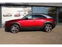 Mazda MX-30 e-SkyActiv 145 First Edition 36 kWh , Automaat, Navi, Adap.Cruise, Clima, Camera, PDC, HUD, Industrieel interieur, Stoelverwarming, LMV 18 Inch