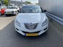Lancia Delta 1.4 M.air Silver 2e Eignr, Leer/Alc, Clima, Navi, CC, PDC v/a, LM, Trekh, – Inruil Mogelijk –