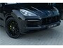Porsche Cayenne Coupé 3.0 E-Hybrid Sport Design ACC Pano GTS stoel PDLS+ Matrix AchterasBest. Sport Chrono 360Cam Luchtv. Trekhaak