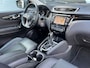 Nissan Qashqai 1.3 DIG-T Business Edition Automaat | Panoramadak | 360° Camera | Trekhaak | Navigatie | Camera | Stoelverwarming |
