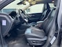 Nissan Qashqai 1.3 DIG-T Business Edition Automaat | Panoramadak | 360° Camera | Trekhaak | Navigatie | Camera | Stoelverwarming |