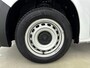 Peugeot Partner 1.5 100 pk L1 | 3-Persoons  | Airco | Vloer en Lat om Lat Betimmering | Navigatie
