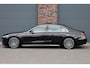 Mercedes-Benz S-klasse 450d 4MATIC Lang AMG Line Aut9 | Airmatic | Chauffeurspakket | Achterasbesturing | Augmented HUD | Distronic+ | Burmester | Exclusief Nappa Leder | 3D-Display | Vlakkenverwarming | Zonweringspakket |