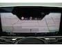 Mercedes-Benz S-klasse 450d 4MATIC Lang AMG Line Aut9 | Airmatic | Chauffeurspakket | Achterasbesturing | Augmented HUD | Distronic+ | Burmester | Exclusief Nappa Leder | 3D-Display | Vlakkenverwarming | Zonweringspakket |