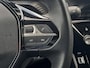 Peugeot e-2008 EV Allure Pack 50 kWh | Stoelverwarming | Camera | Navigatie 3 Fasen Laden