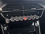 Peugeot e-2008 EV Allure Pack 50 kWh | Stoelverwarming | Camera | Navigatie 3 Fasen Laden