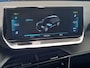 Peugeot e-2008 EV Allure Pack 50 kWh | Stoelverwarming | Camera | Navigatie 3 Fasen Laden