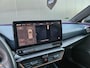 CUPRA Leon 2.0 TSI 300pk Panodak Kuipstoelen Carbon Beats Camera Blindspot Sfeer Draadlozeoplader
