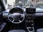 Dacia Jogger TCe 110 Extreme 7p. / CAMERA / CRUISE / CLIMATE / KEYLESS / PDC A / PRIVACY GLASS / 16'' LMV