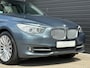 BMW 5-Serie GT Gran Turismo F07 550i High Executive Aut.-8 | 2e eig. | volledig gedocumenteerd | Youngtimer | Bijtellingsvriendelijk! |