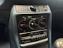 Mercedes-Benz 200-Serie 230 2.3 1977 Wit Leder 136pk