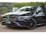 Mercedes-Benz CLA 200 AMG Night Pakket| Panoramadak | Sfeerverlichting | Trekhaak | 360 Camera | Memory seats | Head-up |