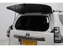 Toyota Land Cruiser 2.8 D-4D-F Executive | Black Pack | Trekhaak | Panoramadak | BearLock versnellingsbakslot | Luchtvering | Navigatie | 20 inch | 360 camera | Leder | JBL