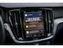 Volvo V60 2.0 T6 Plug-in hybrid AWD Plus Dark | harman/kardon | Panodak | 19" | Exterior Styling | Adapt. Cruise | BLIS