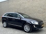 Volvo XC60 2.0 T5 245pk Automaat FWD Polar+ | Panoramadak | Lederen bekleding | Navigatie | Climate control | Cruise control | PDC | Camera | Elektrische achterklep | Trekhaak | Stoelverwarming | Compleet onderhouden
