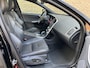 Volvo XC60 2.0 T5 245pk Automaat FWD Polar+ | Panoramadak | Lederen bekleding | Navigatie | Climate control | Cruise control | PDC | Camera | Elektrische achterklep | Trekhaak | Stoelverwarming | Compleet onderhouden