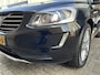 Volvo XC60 2.0 T5 245pk Automaat FWD Polar+ | Panoramadak | Lederen bekleding | Navigatie | Climate control | Cruise control | PDC | Camera | Elektrische achterklep | Trekhaak | Stoelverwarming | Compleet onderhouden