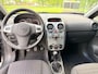 Opel Corsa 1.4-16V Design Edition