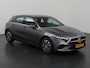 Mercedes-Benz A-klasse 180 Star Edition widescreen cockpit | Climate control | Parkeercamera | Stoelverwarming | Parkeercamera