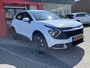Kia Sportage 1.6 T-GDi 265pk PHEV 4WD DynamicLine | Navigatie | Camera | Stoel/ Stuurverwarming, ook achter | Adaptive cruise |Apple carplay/Android auto |