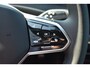 Volkswagen ID.7 Tourer Pro Business | Achterbank in ongelijke delen neerklapbaar incl. middenarmsteun en doorlaadmogelijkheid | Afstandscontrolesysteem (Front Assist), met voetgangers- en fietsersherkenning | Automatische afstandsregeling (Adaptive Cruise Control)